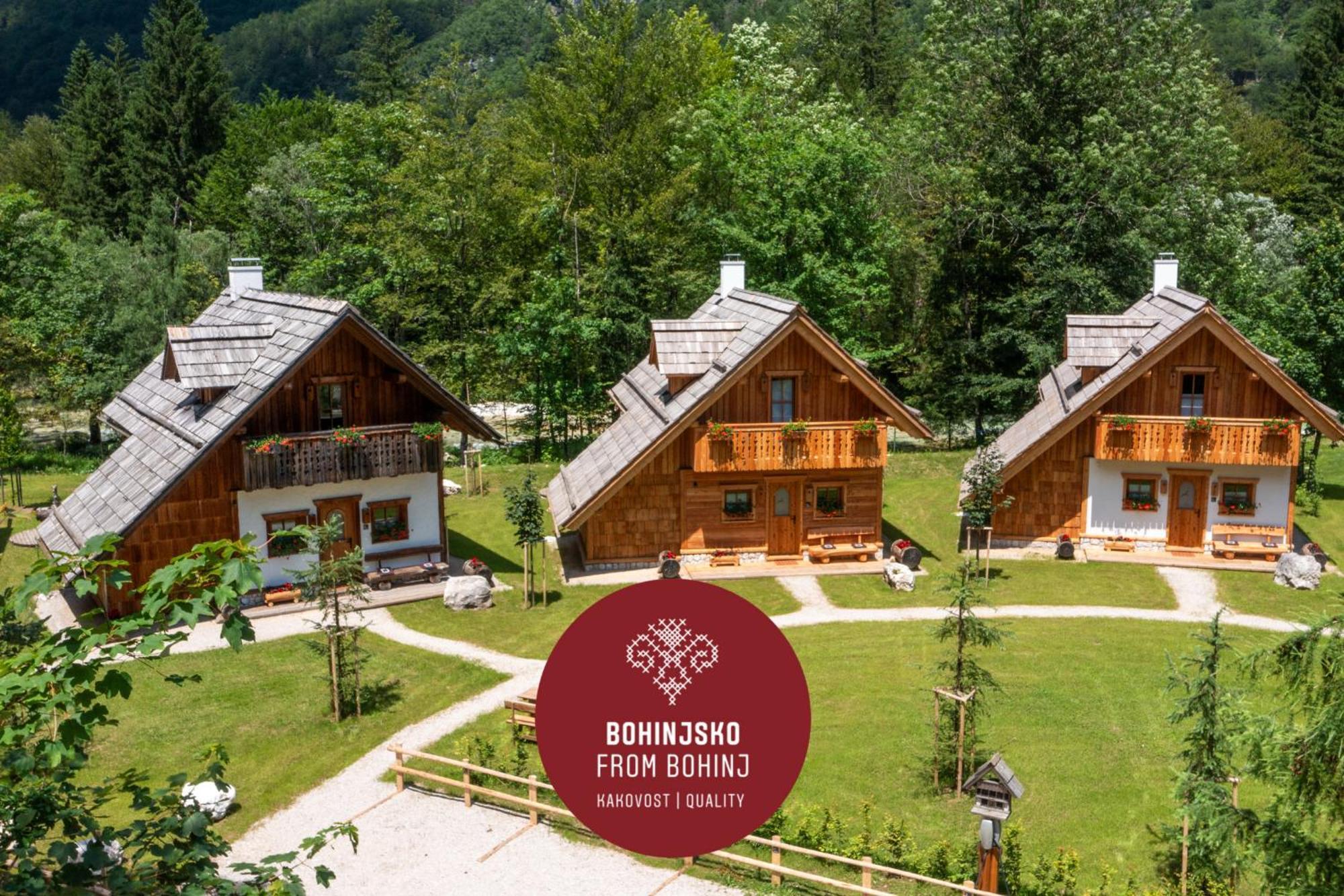 Alpik Chalets - 보히니 외부 사진